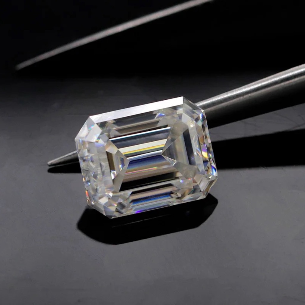 5ct Emerald Cut Certified Moissanite Loose Stone Vvs1 D 550$
